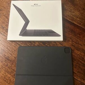 iPad Magic Keyboard